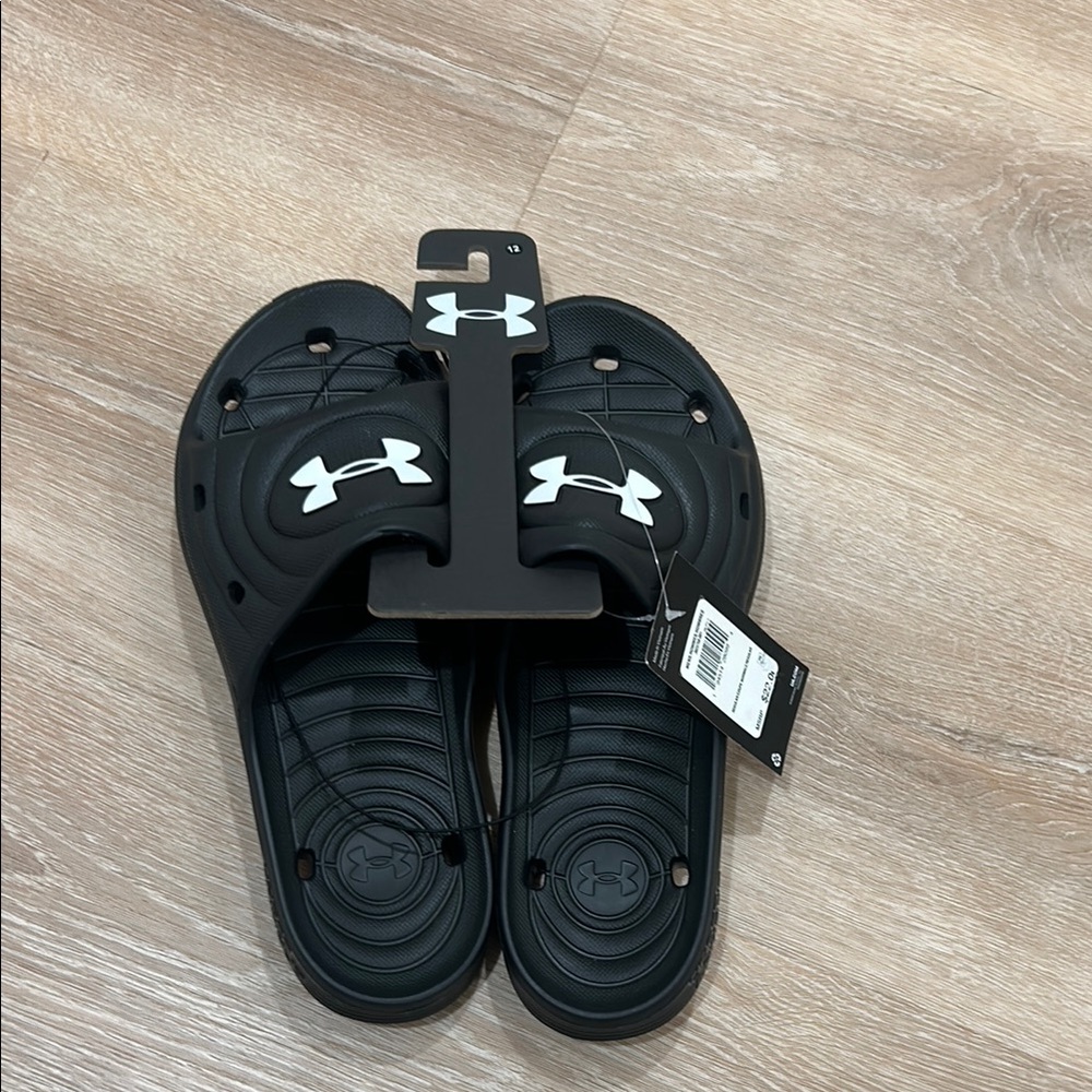 Under Armour Black Slide‎ Sandals